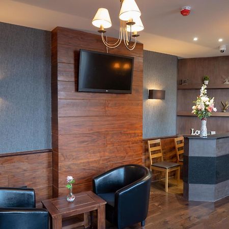 Eagle Hotel Luton Airport Exteriér fotografie
